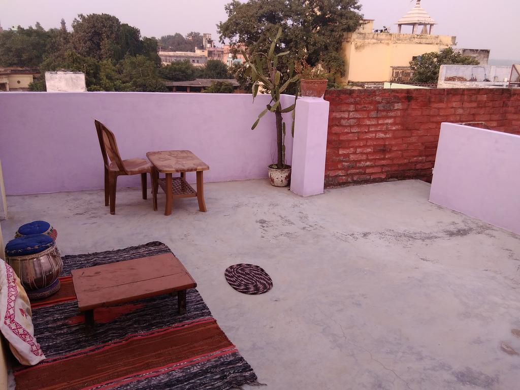 Asha Paying Guest House Varanasi Exteriör bild